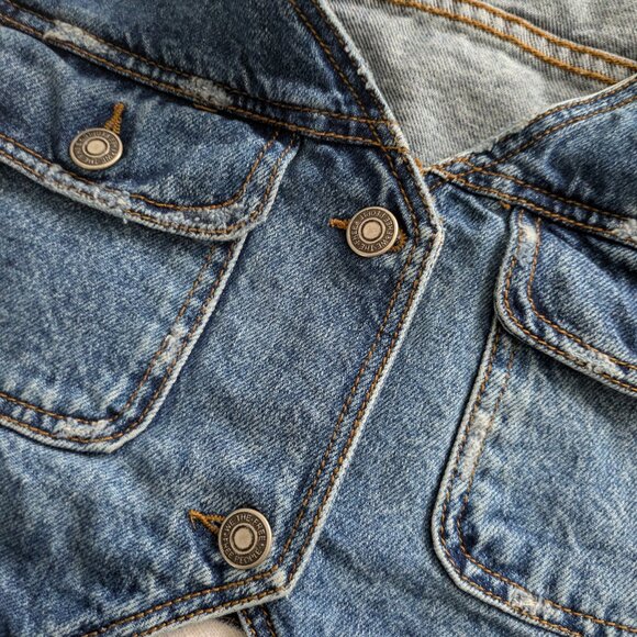 We The Free Denim Blue Cropped Vest - Picture 4 of 9